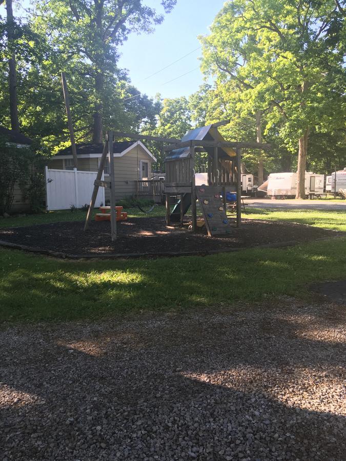 Shade Acres Campgound And Cottages Catawba Island Exterior foto